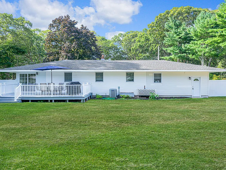 6 Rolling Hill Rd — Photo 21