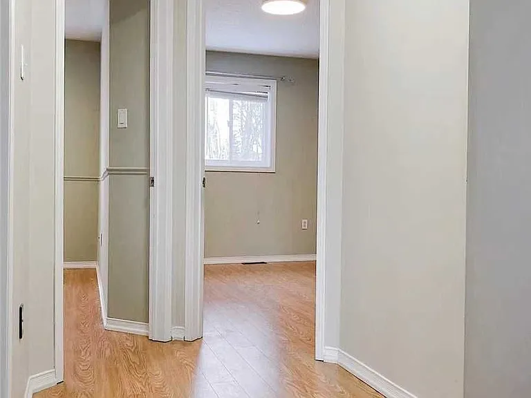 70 Twigg Dr — Photo 12