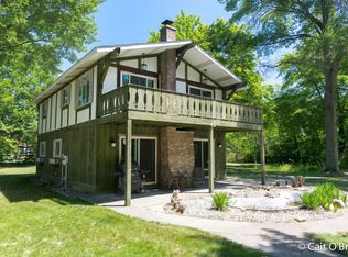 731 E Farr Rd, Muskegon, MI 49444