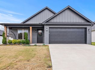 2557 Kara Ln, Bryant, AR 72019