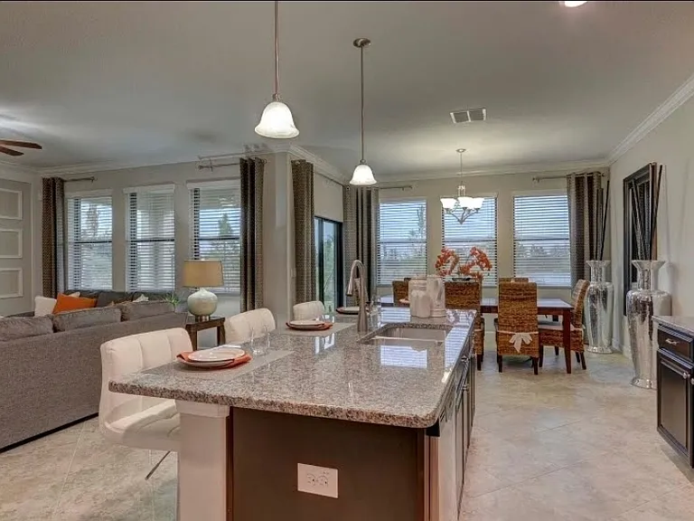 1419 Fort Cobb Ter — Photo 2