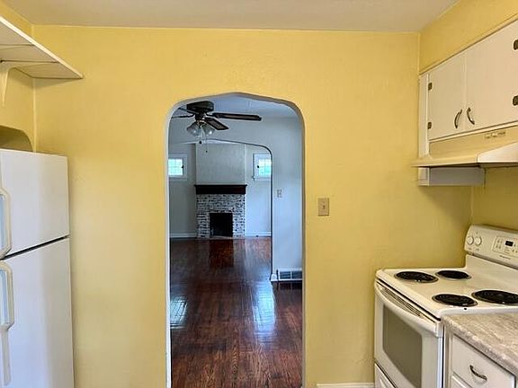 5th image of 420 Pierce Street