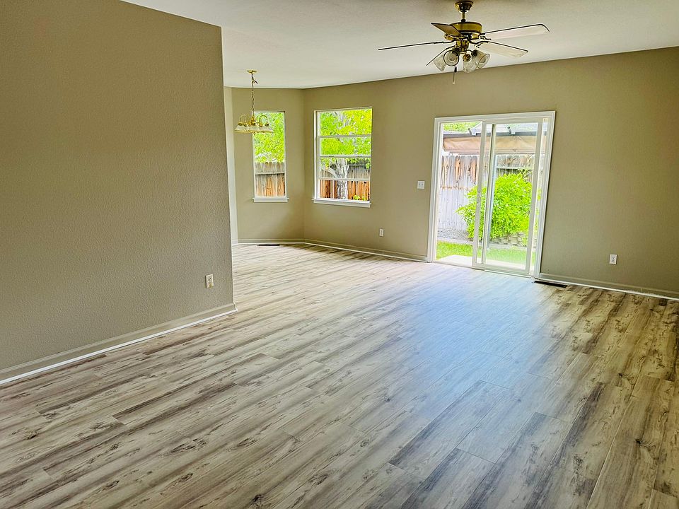 1377 Chichester Dr, Gardnerville, NV 89410 Zillow