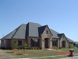 Home for Sale in Oklahoma City, Oklahoma $405,000