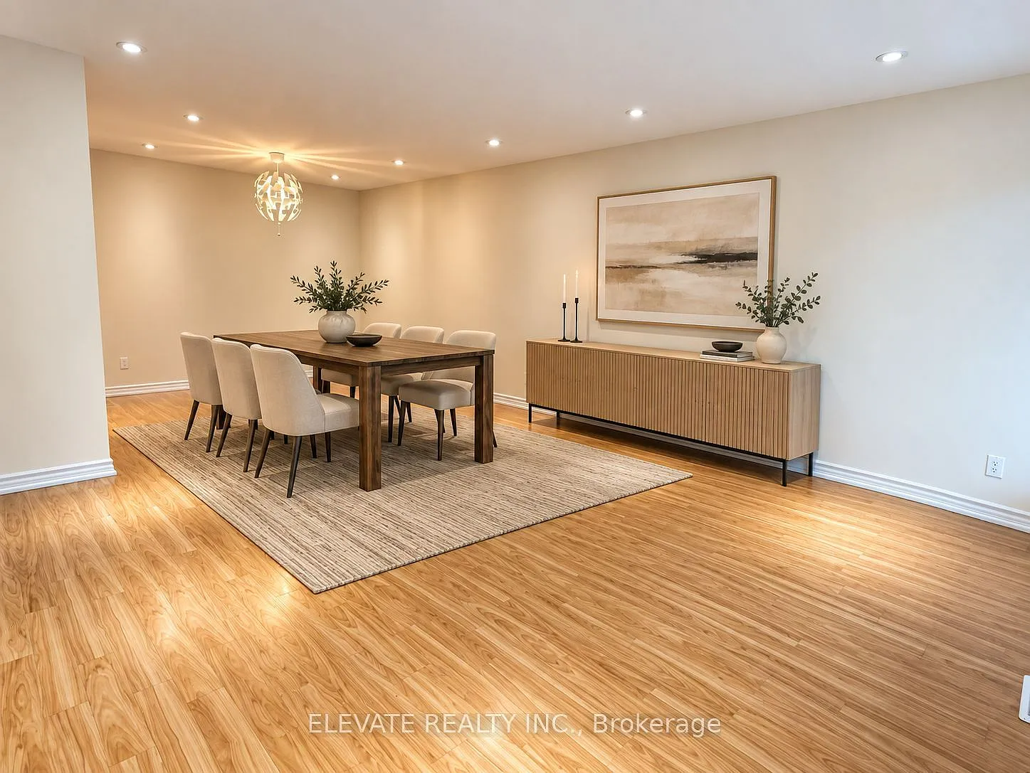 3 bed, $2,695 — Photo 2