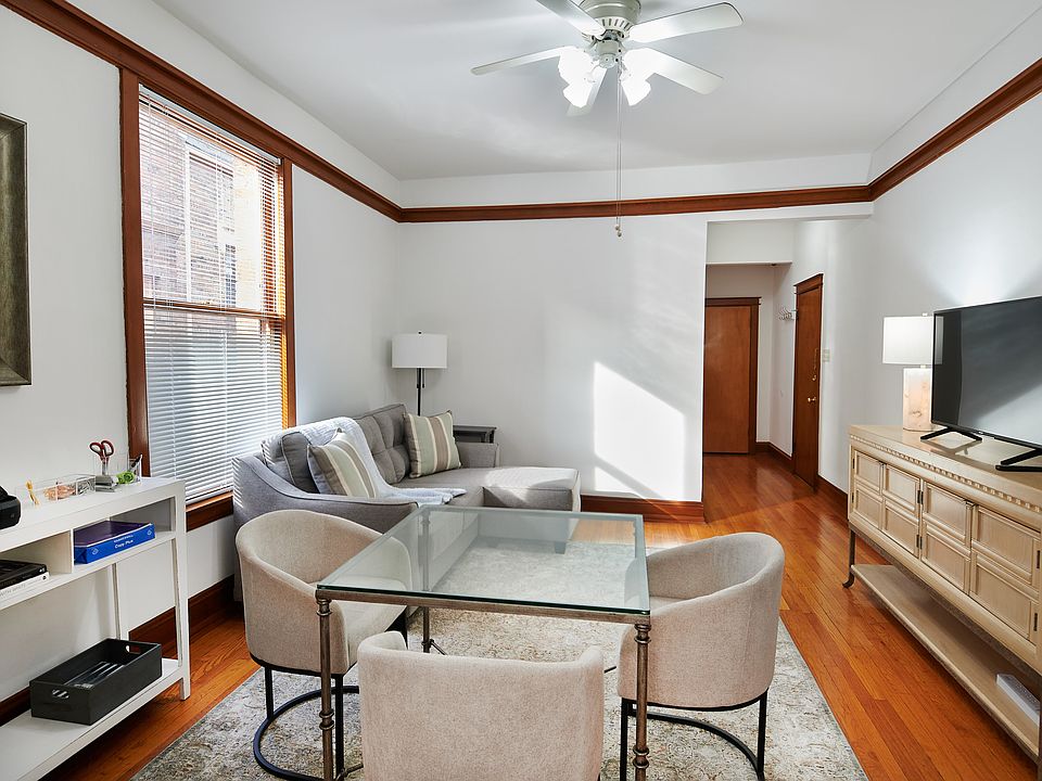 1st image of 5653 N Winthrop Ave APT 2B