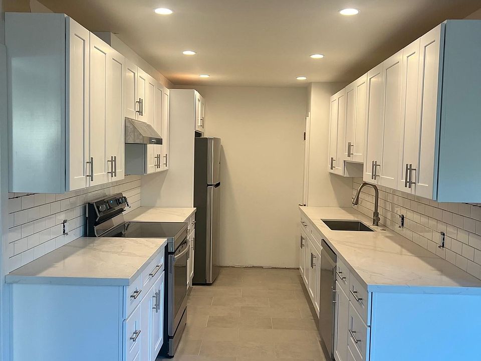 1st image of 63 Roque Moraes Dr APT 1