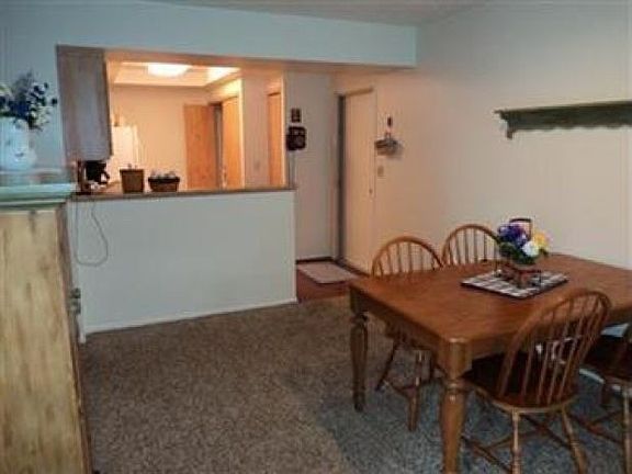 5th image of 1083 N Jefferson St #U-d