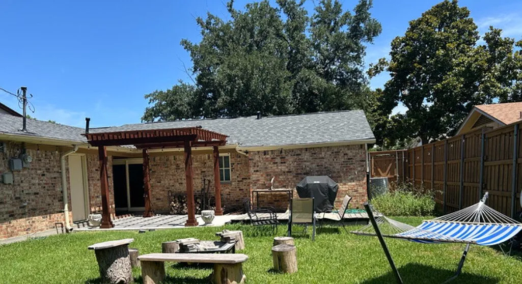 3 bed, 2.0 bath, 1600 sqft, $1,450 — Photo 2