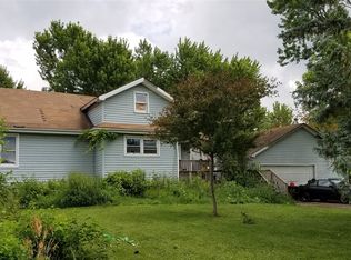 2465 S Genesee Rd, Burton, MI 48519