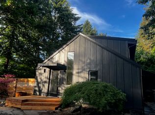 13880 Sundeleaf Dr, Lake Oswego, OR 97034