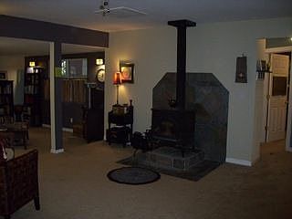 Great Room w/sunken t.v room
