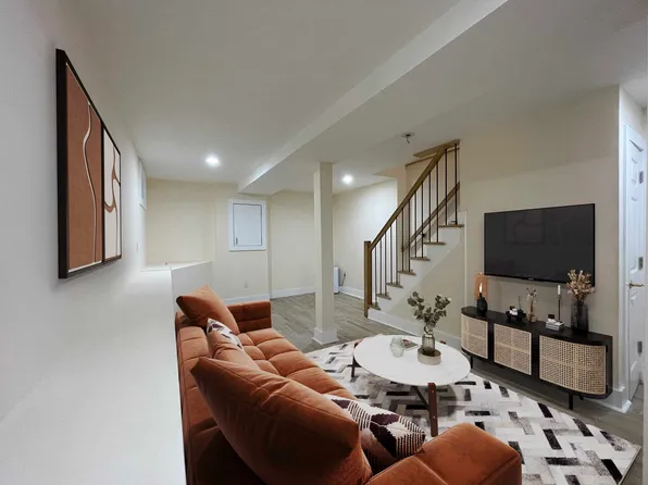 247 Harrison Avenue image 6 of 45