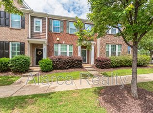 8285 Viewpoint Ln, Cornelius, NC 28031