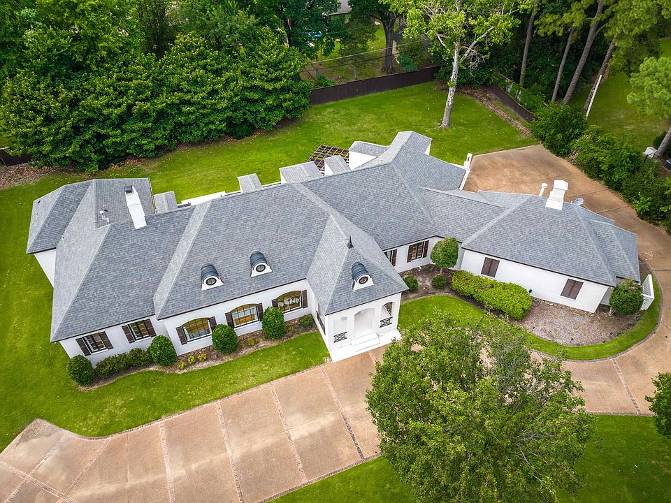 1st image of 5352 N Clover Dr