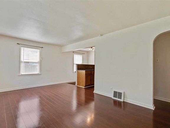 4th image of 8574 North Ave