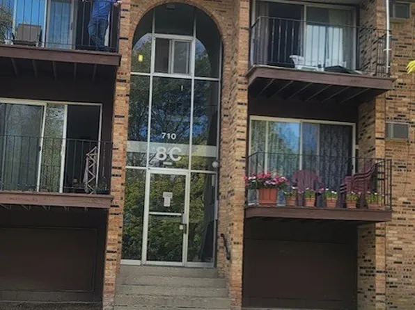 710 Hill Dr APT 308, Hoffman Estates, IL 60169