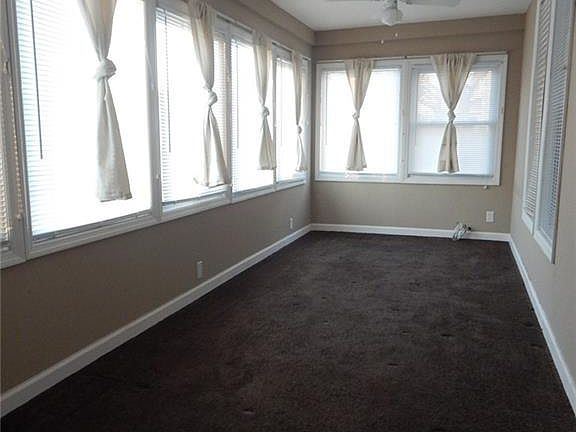 3rd image of 38 Lafayette Ave