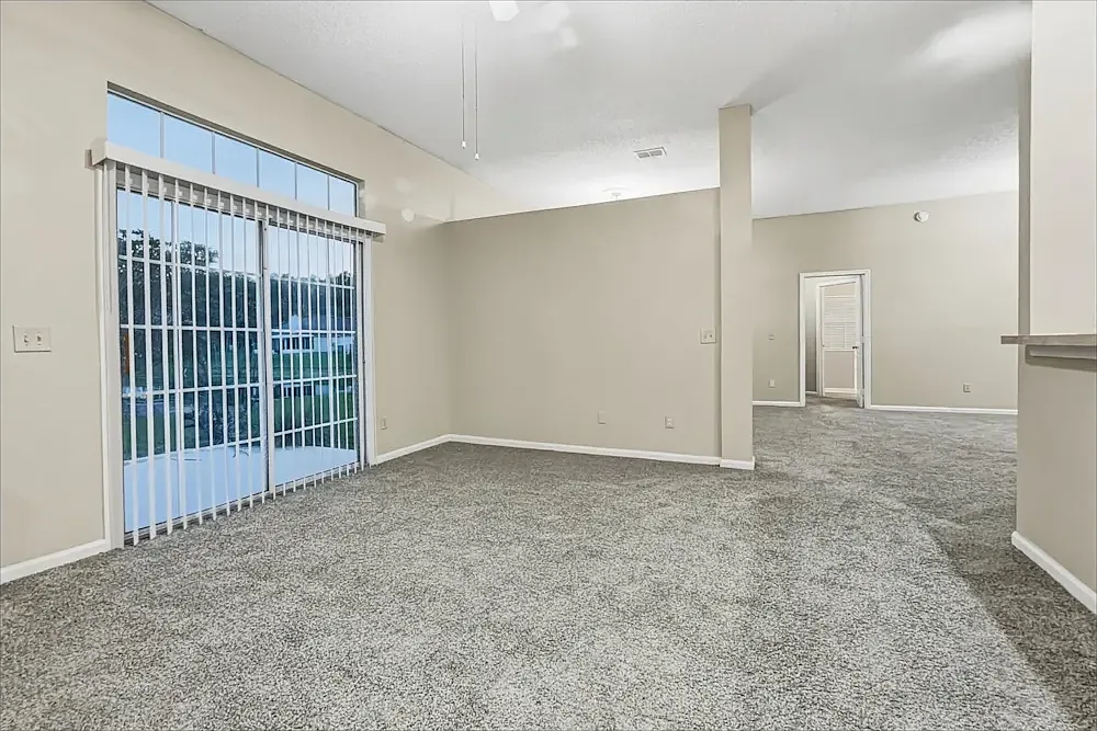 3 bed, 1916 sqft, $6,500 — Photo 3