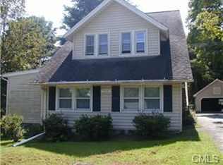 239 Lake Ave, Trumbull, CT 06611