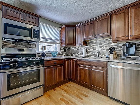 4th image of 8 Oliver St APT C