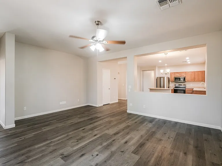 3117 W Saint Kateri Dr — Photo 5