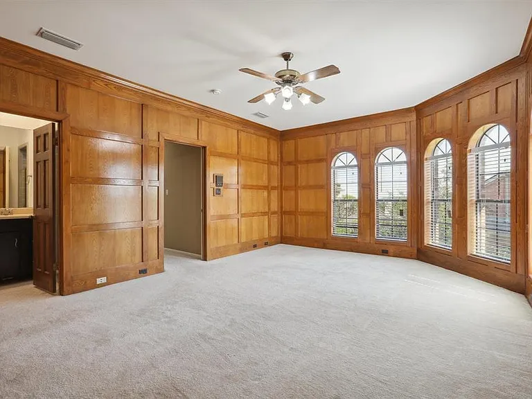 6904 Peppervine Cv — Photo 17