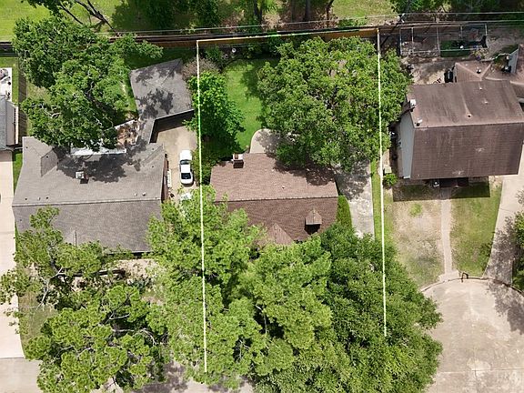3rd image of 12811 Indian Wells Drive