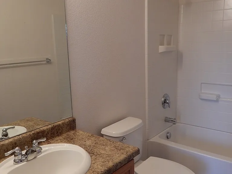 7373 Little Jimmy Grv — Photo 9