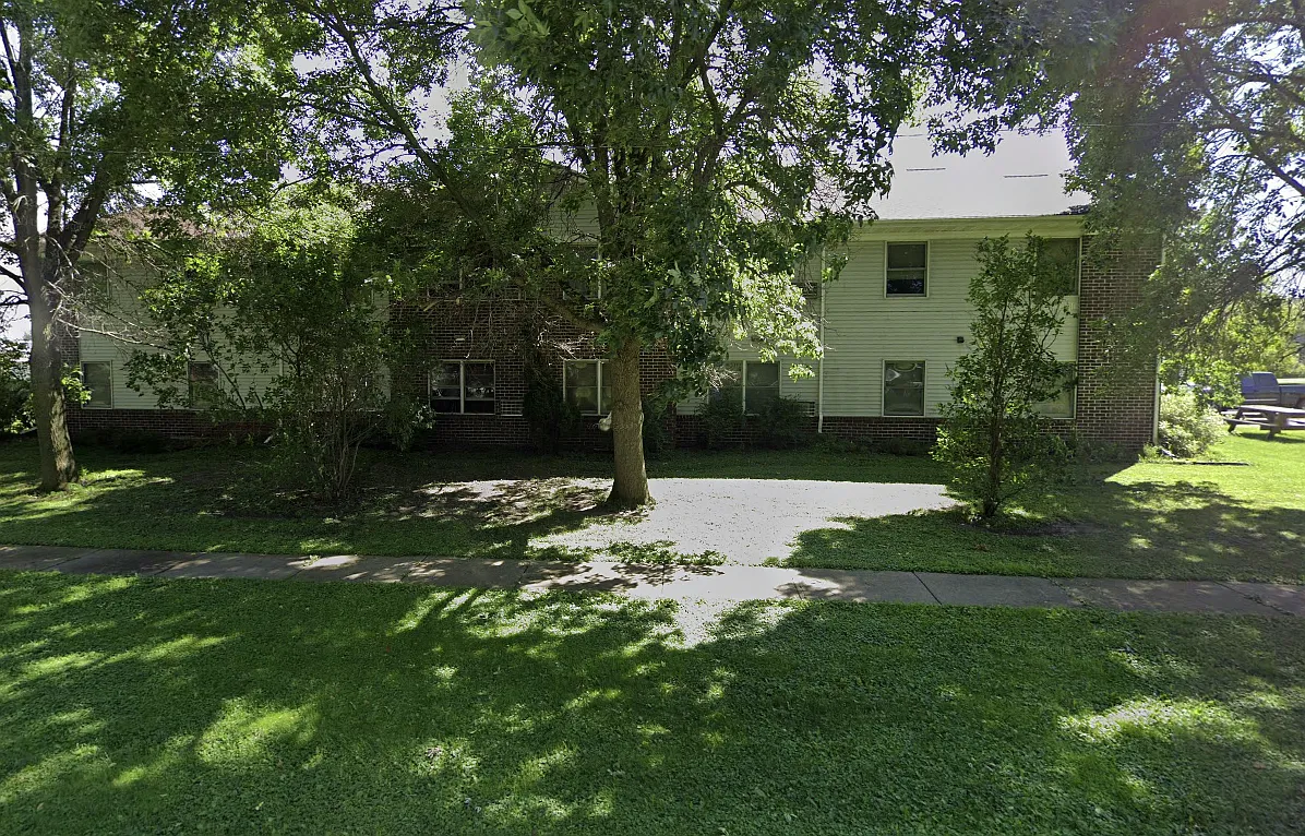 1 bed, $700 — Photo 1