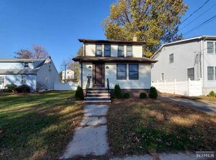 83 Hickory Ave, Bergenfield, NJ 07621