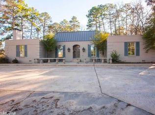 29 Pleasant Valley Dr, Little Rock, AR 72212