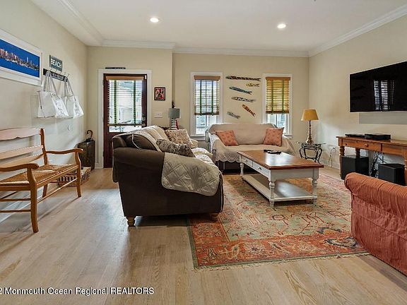 2nd image of 21 Sea View Ave