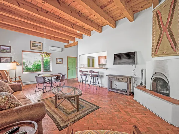 701 E Alameda St APT 2, Santa Fe, NM 87501