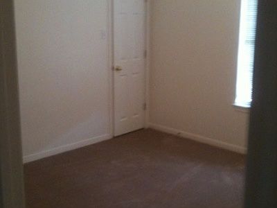 2nd image of 4306 Acorn Creek Trl