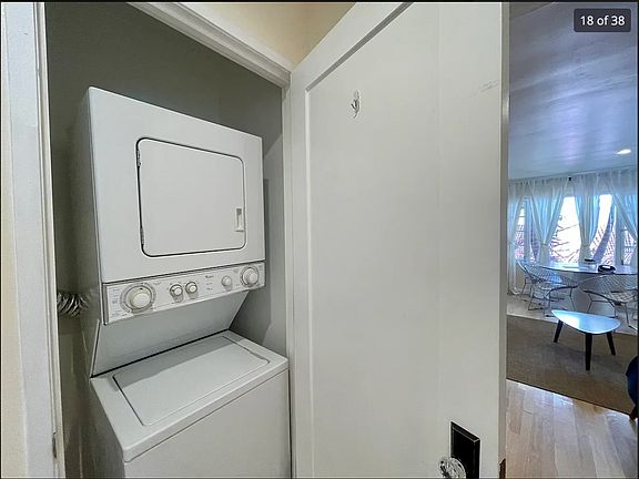 5th image of 816 17th St #Aa