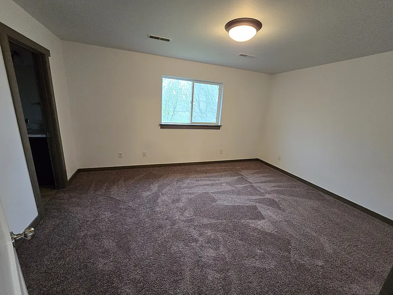 745 Linda Ln — Photo 19