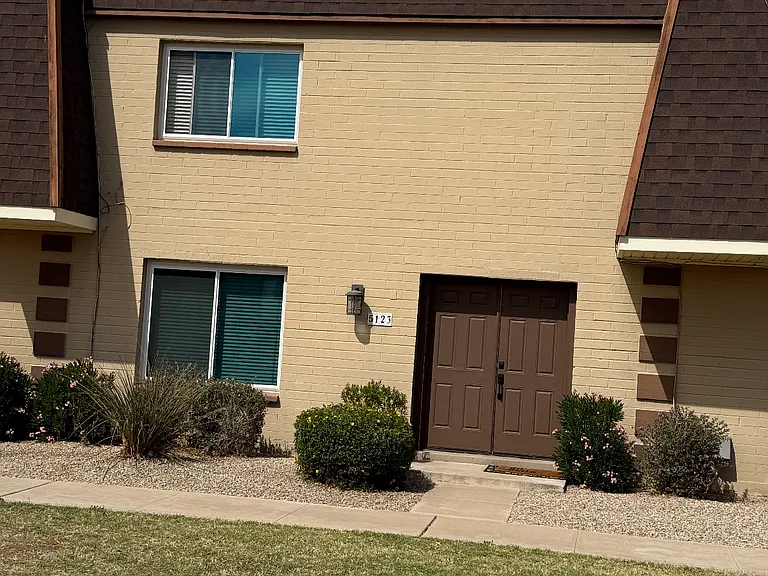 5123 N Granite Reef Rd — Photo 2