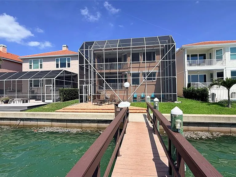 218 Sand Key Estates Dr — Photo 54