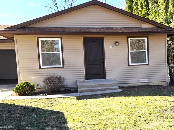 2809 19th St, Rockford, IL 61109