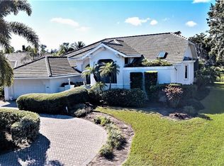 5581 Harborage Dr, Fort Myers, FL 33908