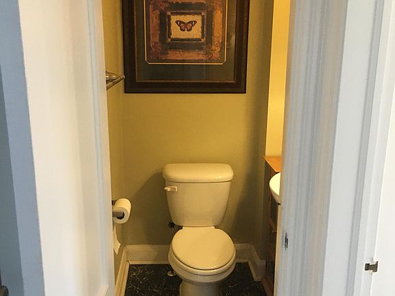 1st floor half bathroom