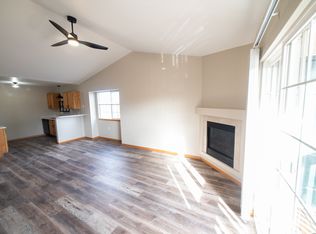 1221 University Ave APT F302, Fort Collins, CO 80521