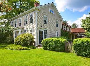 6 Schoolhouse Rd, Roxbury, CT 06783