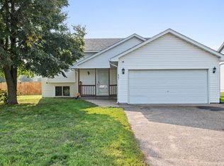 807 3rd Ave SW, Isanti, MN 55040