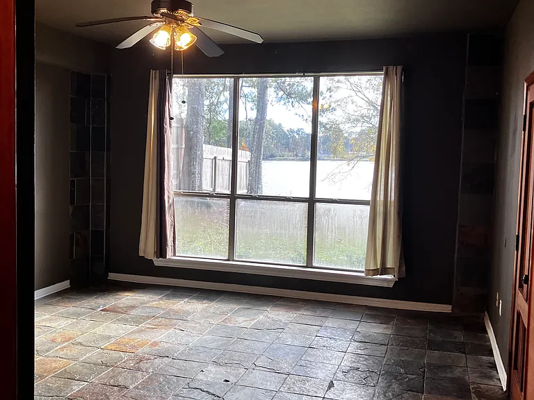 164 Golden Meadow Dr — Photo 40