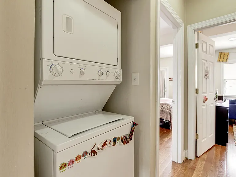 726 Quincy St NW #A — Photo 12