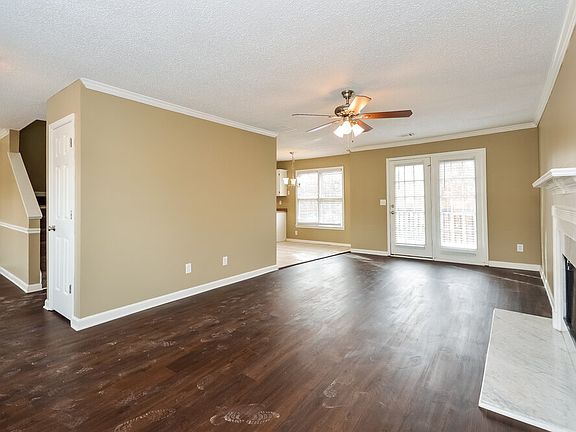 5th image of 449 Shoal Ct