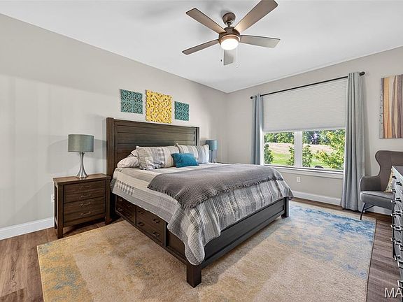 4th image of 1036 Sandfort Farm Dr