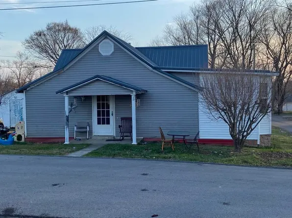 110 Tucker St, Campbellsville, KY 42718